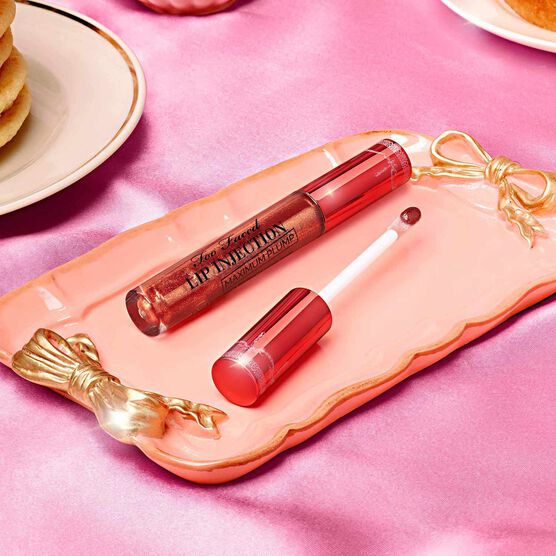 LIP INJECTION MAX PLUMP CHRISTMAS SHADE
